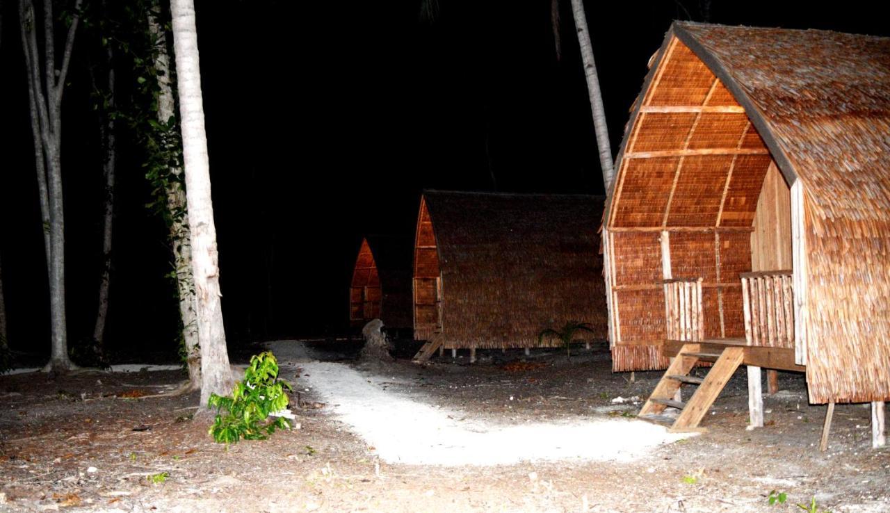 Tanjung Kalemo Resort Batudaka Dış mekan fotoğraf