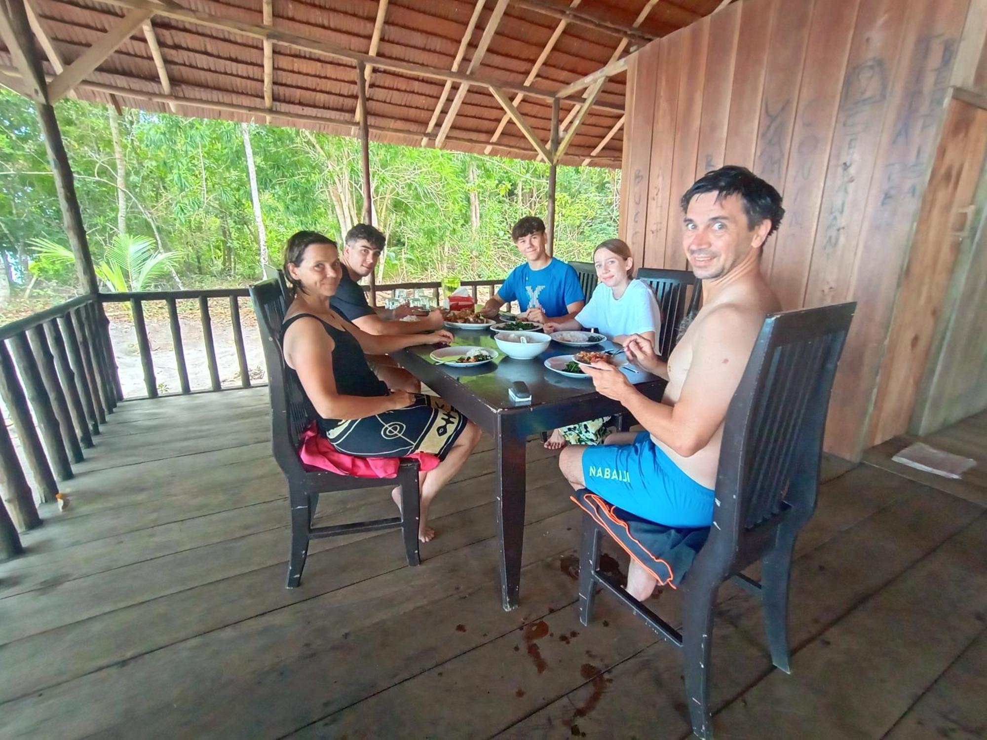 Tanjung Kalemo Resort Batudaka Dış mekan fotoğraf