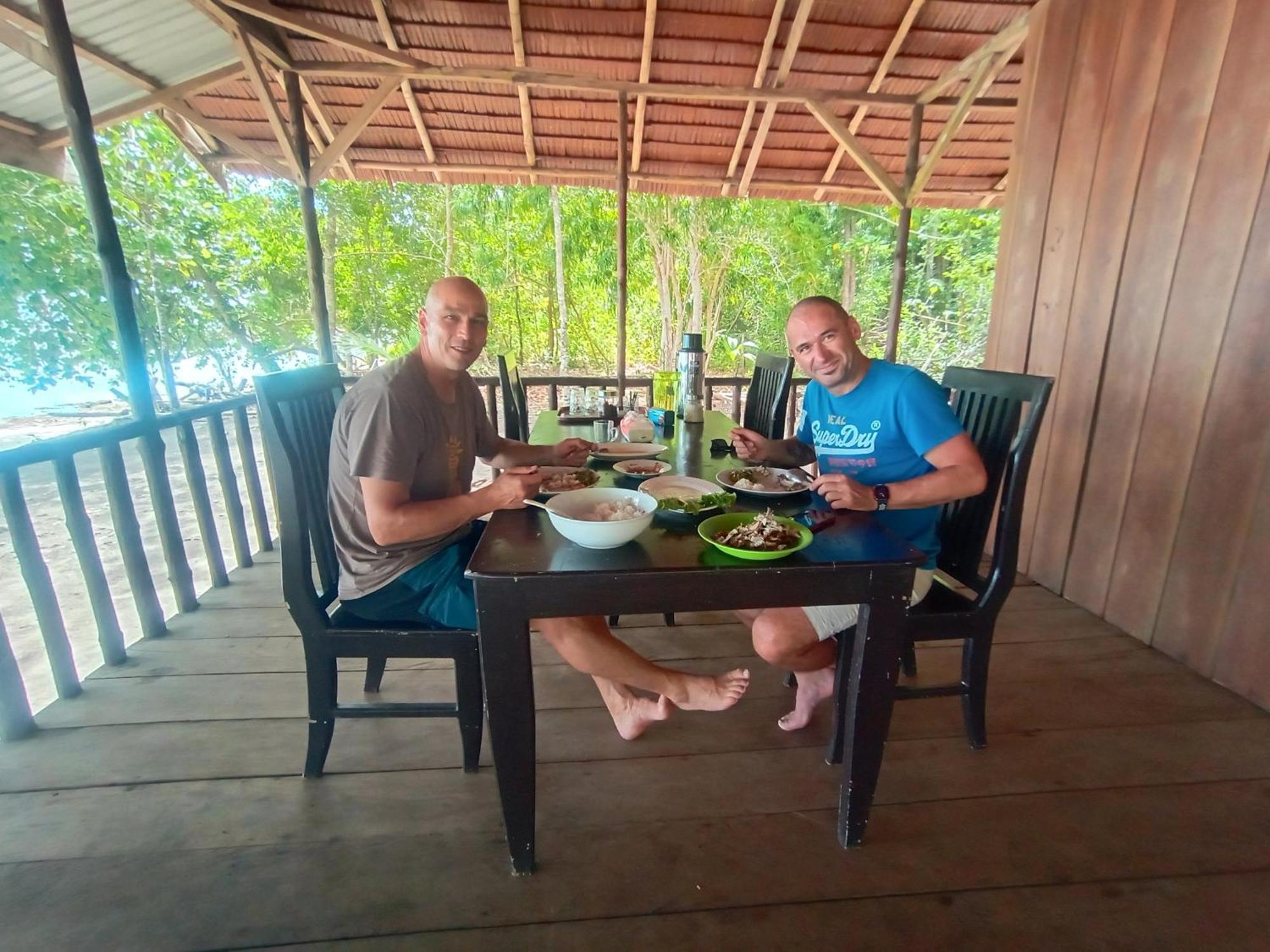 Tanjung Kalemo Resort Batudaka Dış mekan fotoğraf