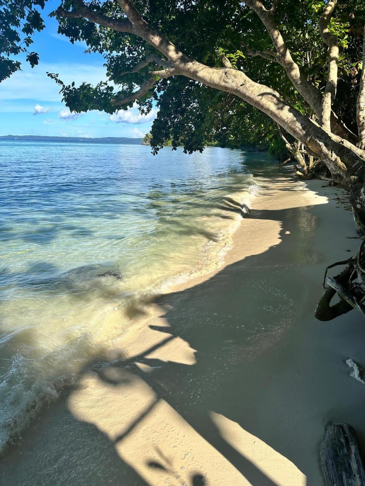 Tanjung Kalemo Resort Batudaka Dış mekan fotoğraf